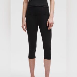 Lululemon Align™ High-Rise Crop